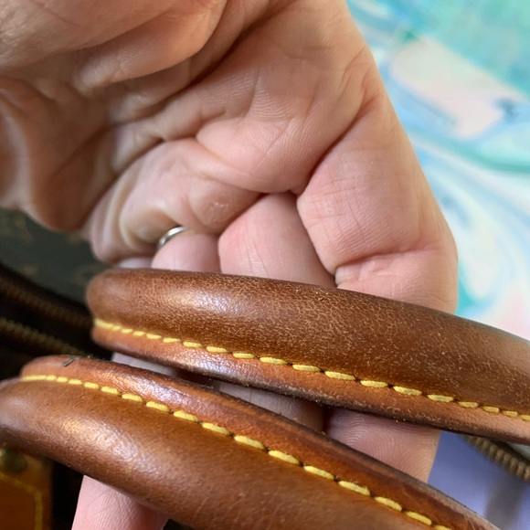 Louis Vuitton Brown Satchel with Iconic Monogram - Picture 8 of 14